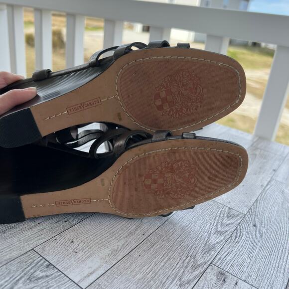 Vince Camuto Gladiator Wedge Sandals Gun Metal Embellished Size 8.5B Strappy - Picture 7 of 9